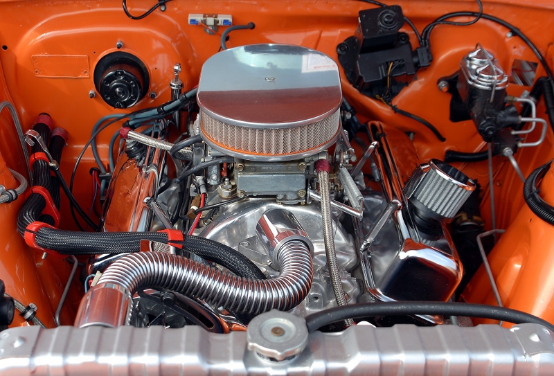 garagiste-VALDEBLORE-min_car-engine-1738309